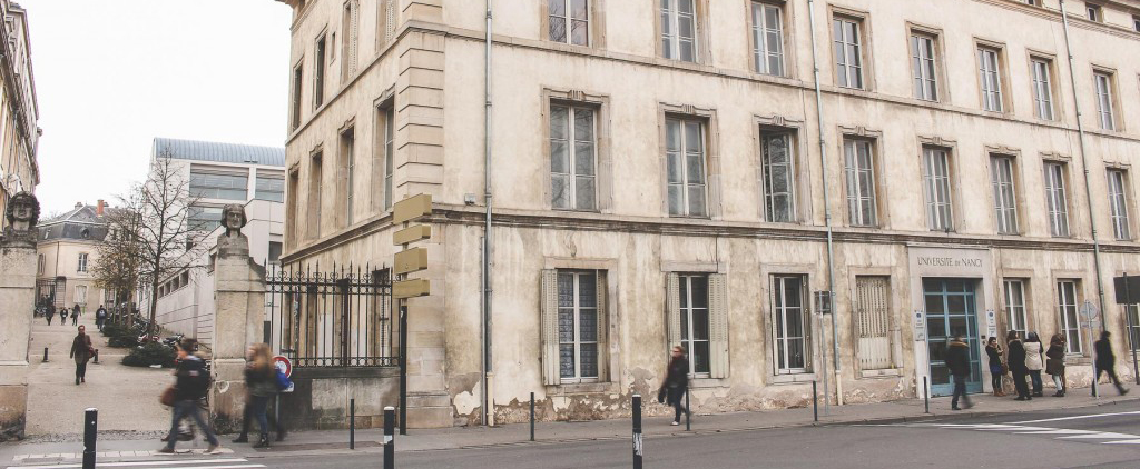 Façade du Centre Européen Universitaire