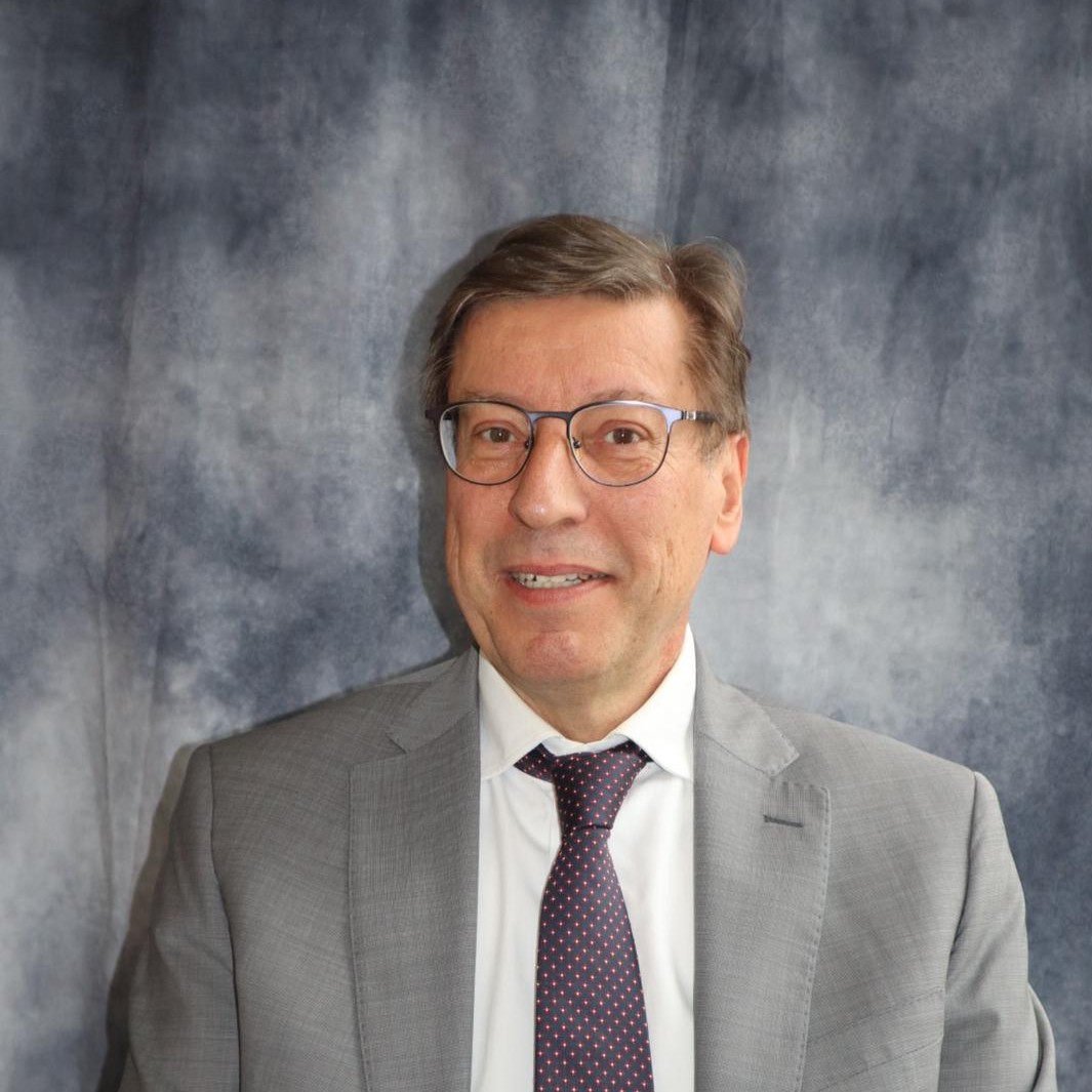 L'équipe du CEU - Yves PETIT, directeur du CEU et responsable du parcours Droit de l'Union Européenne