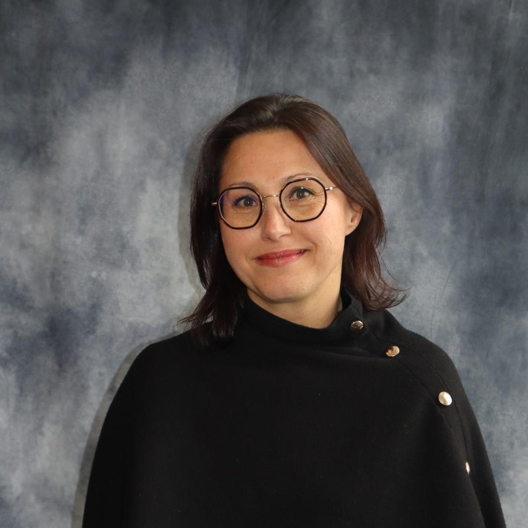 L'équipe du CEU - Maria FARTUNOVA - MICHEL, co-responsable du Master 1 Études européennes internationales 